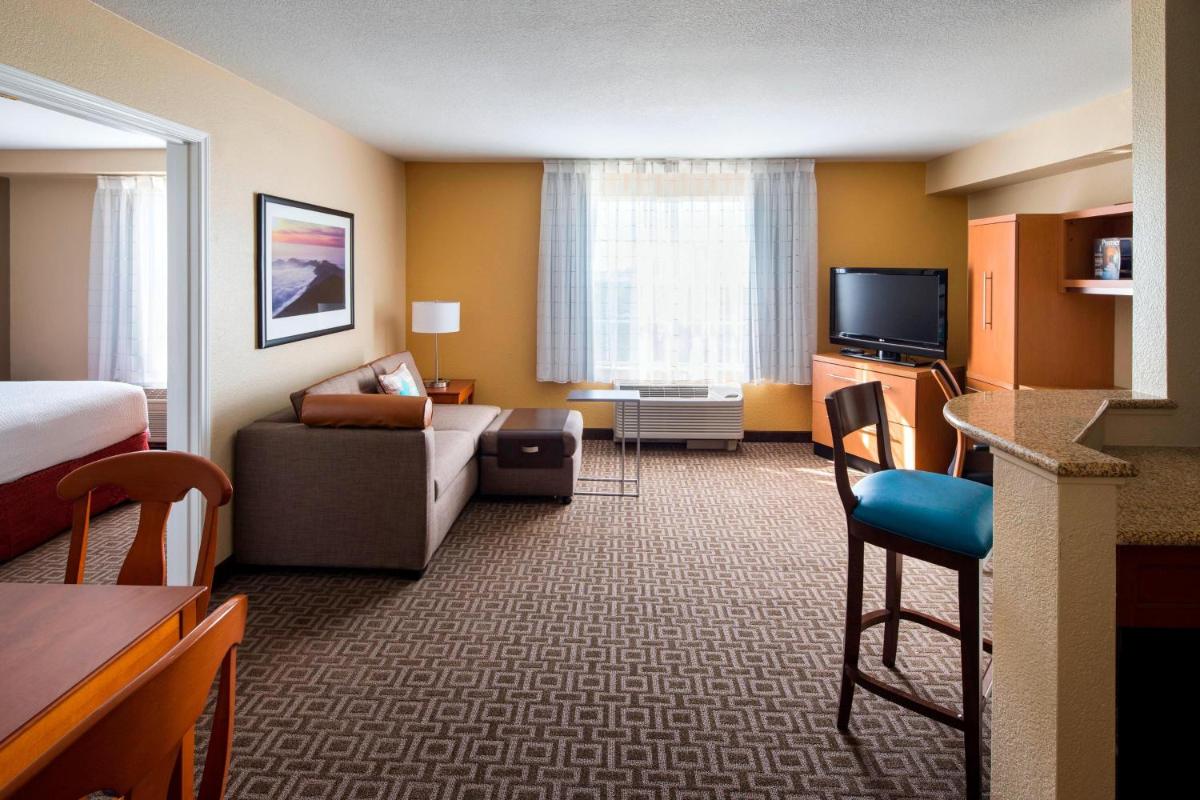 TownePlace Suites Milpitas Silicon Valley - image 3