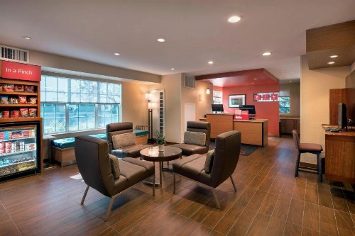 TownePlace Suites Milpitas Silicon Valley - image 4