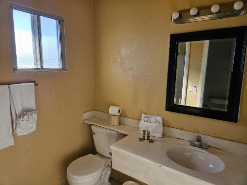 Heritage Inn - image 8