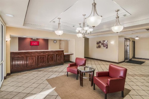 Red Roof Inn & Suites Pensacola East - Milton - image 7