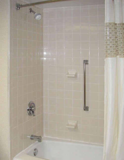 Hampton Inn Milwaukee Northwest - image 16