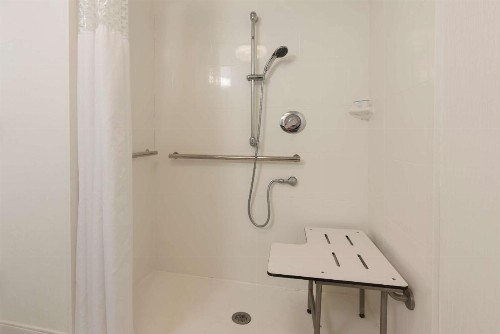 Hampton Inn Milwaukee Northwest - image 5