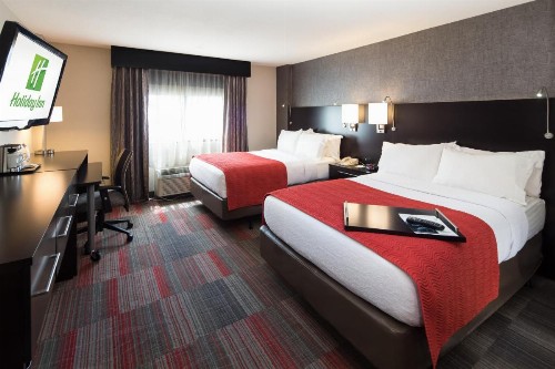 Holiday Inn Milwaukee Riverfront an IHG Hotel - image 29