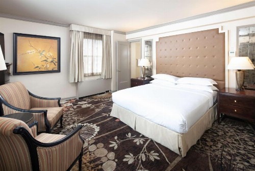 Hilton Milwaukee City Center - image 22
