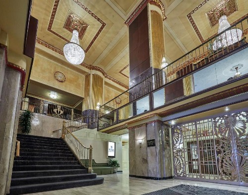 Hilton Milwaukee City Center - image 4