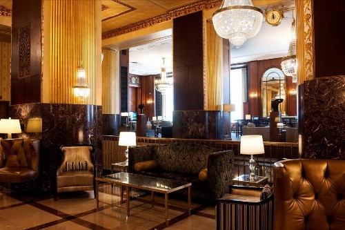 Hilton Milwaukee City Center - image 7