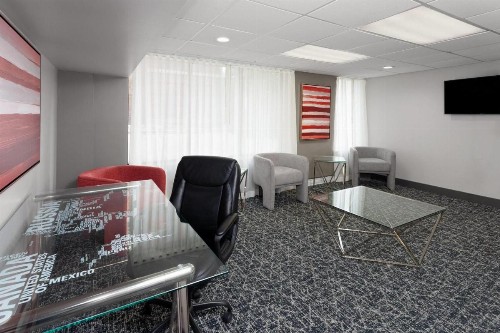 Ambassador Inn At Marquette - image 36