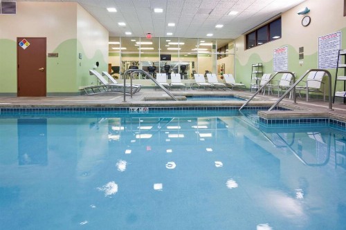 Sonesta Milwaukee West - image 16