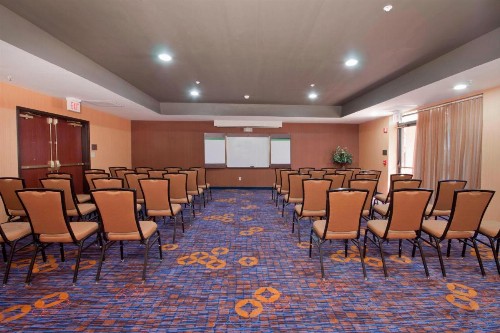 Courtyard by Marriott Milwaukee North/Brown Deer - image 13