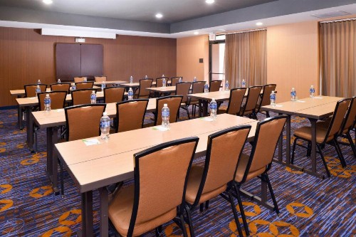 Courtyard by Marriott Milwaukee North/Brown Deer - image 20