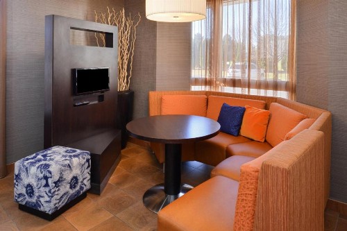 Courtyard by Marriott Milwaukee North/Brown Deer - image 6