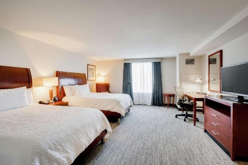 Hilton Garden Inn Milwaukee Airport - image 24