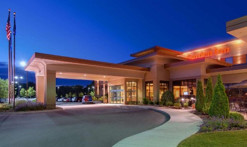 Hilton Garden Inn Milwaukee Airport - image 6