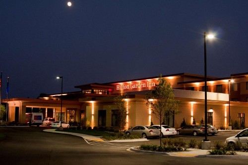 Hilton Garden Inn Milwaukee Airport - image 7