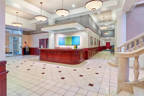 Residence Inn Milwaukee Downtown - image 10