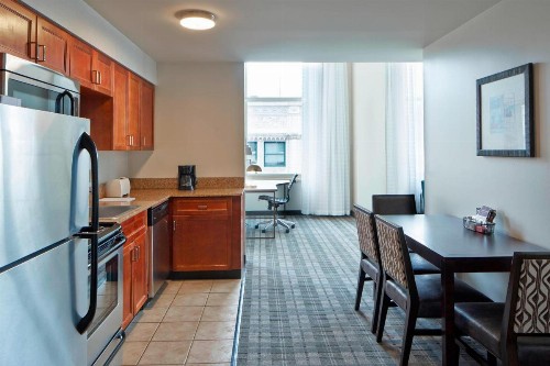 Residence Inn Milwaukee Downtown - image 15