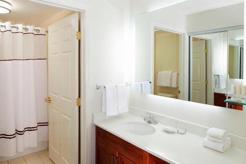 Residence Inn Milwaukee Downtown - image 17