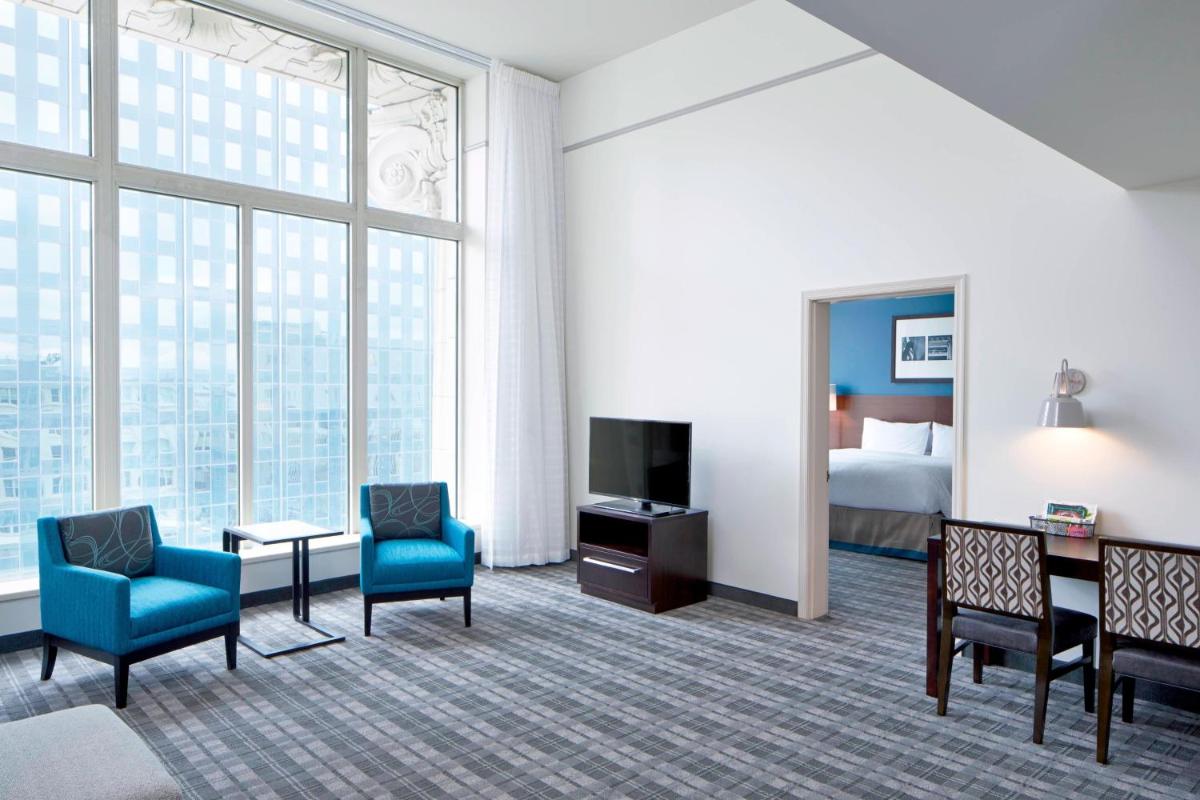 Residence Inn Milwaukee Downtown - image 7
