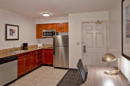 Residence Inn Milwaukee Downtown - image 8