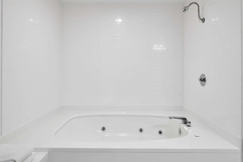 Best Western Plus Milwaukee Airport Hotel & Conference Center - image 10