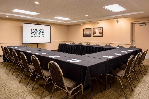 Four Points by Sheraton Milwaukee Airport - image 14