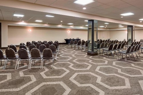 Four Points by Sheraton Milwaukee Airport - image 27