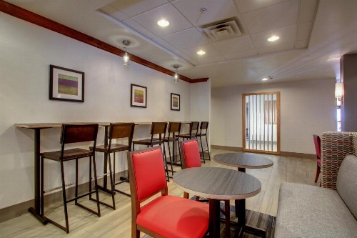 Holiday Inn Express Milwaukee N-Brown Deer/Mequon - image 19
