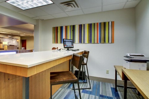 Holiday Inn Express Milwaukee N-Brown Deer/Mequon - image 22