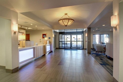Holiday Inn Express Milwaukee N-Brown Deer/Mequon - image 4