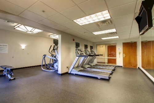 Holiday Inn Express Milwaukee N-Brown Deer/Mequon - image 9