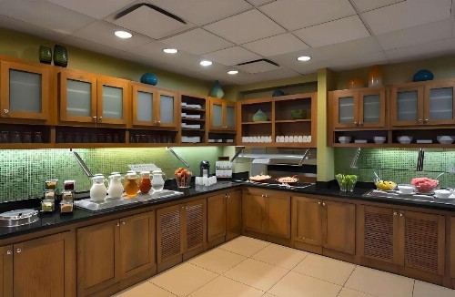 Hyatt Place Milwaukee West - image 6