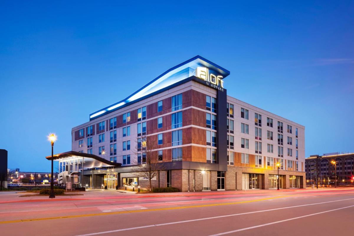 aloft Hotel Milwaukee Downtown - main image
