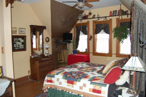 Schuster Mansion Bed & Breakfast - image 19