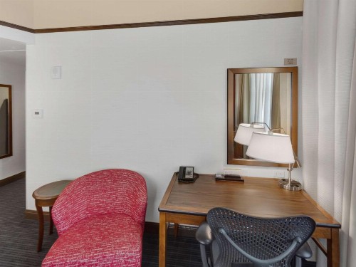 Hilton Garden Inn Milwaukee Downtown - image 16