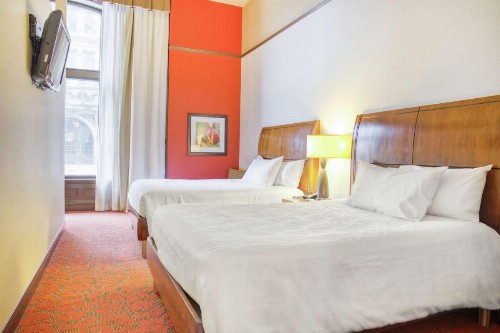 Hilton Garden Inn Milwaukee Downtown - image 22