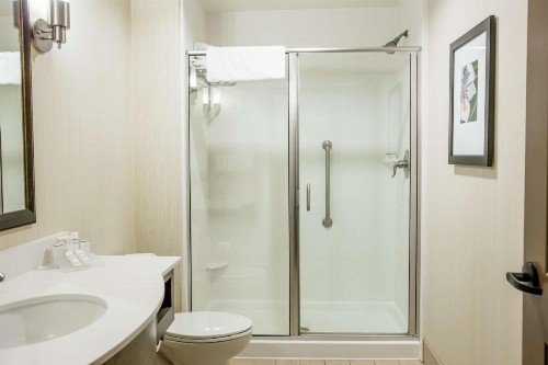 Hilton Garden Inn Milwaukee Downtown - image 30