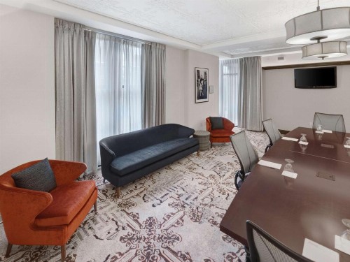 Hilton Garden Inn Milwaukee Downtown - image 48