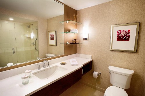 Milwaukee Marriott Downtown - image 7