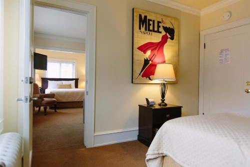 The Plaza Hotel - Milwaukee - image 20