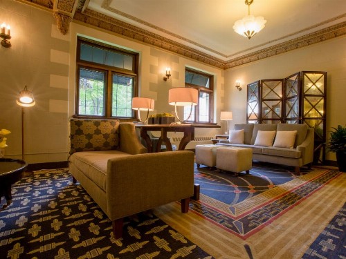 The Plaza Hotel - Milwaukee - image 24