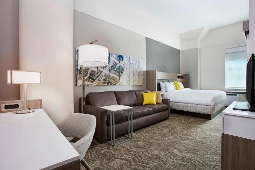SpringHill Suites by Marriott Milwaukee Downtown - image 14