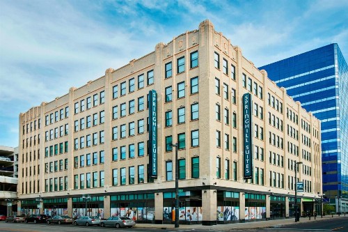 SpringHill Suites by Marriott Milwaukee Downtown - image 2