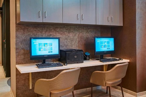 SpringHill Suites by Marriott Milwaukee Downtown - image 21