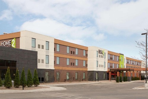 Home2 Suites by Hilton Milwaukee Airport - image 4
