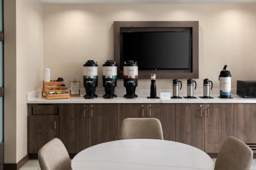 Residence Inn by Marriott Milwaukee West - image 15