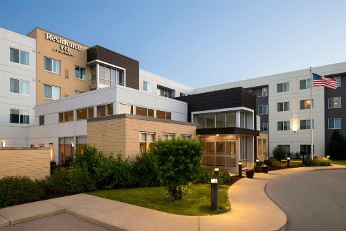 Residence Inn by Marriott Milwaukee West - image 26