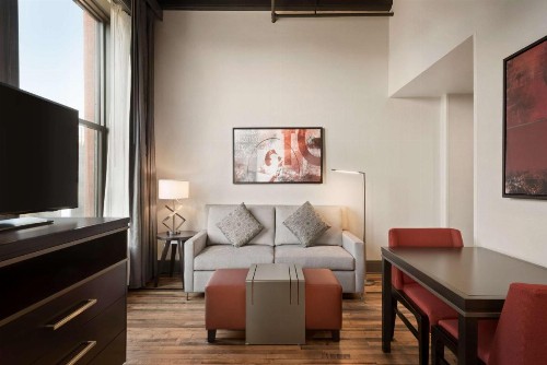 Homewood Suites By Hilton Milwaukee Downtown - image 14