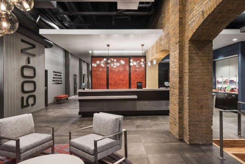 Homewood Suites By Hilton Milwaukee Downtown - image 3