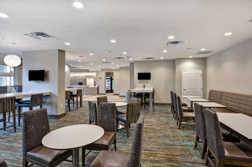 Residence Inn by Marriott Milwaukee North/Glendale - image 13