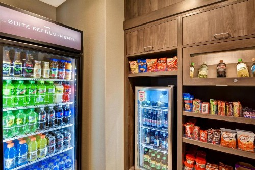 Residence Inn by Marriott Milwaukee North/Glendale - image 5
